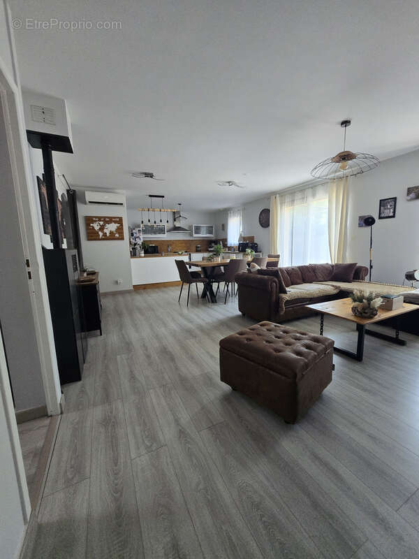 Maison à CAMPS-LA-SOURCE