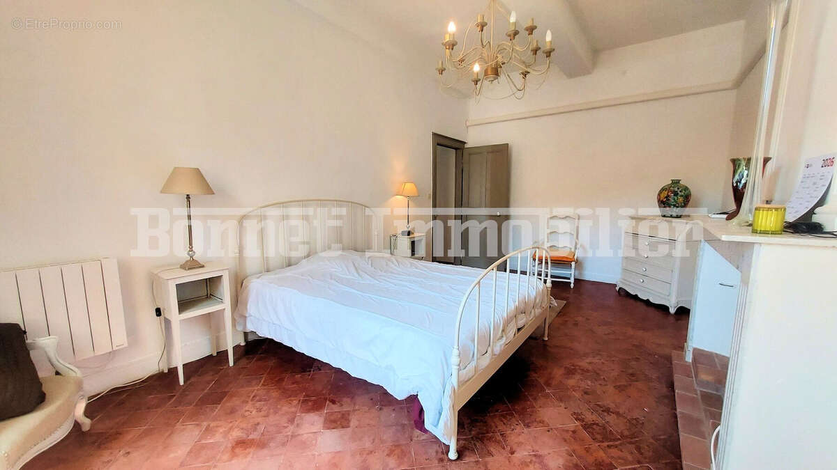Appartement à NYONS