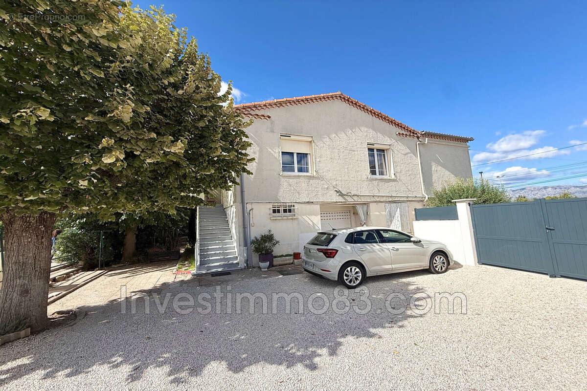 Appartement à TRETS