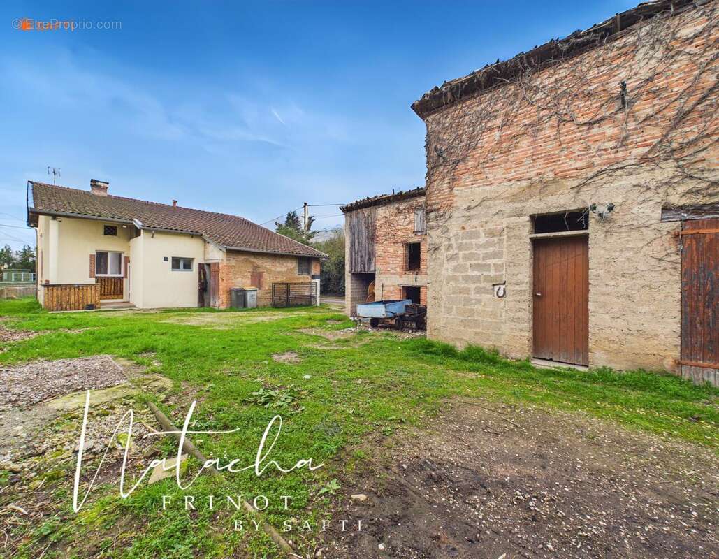 Photo 3 - Maison à REYNIES