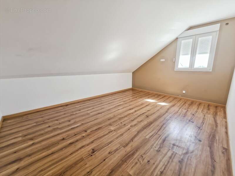 Maison contemporaine de standing avec piscine – commenailles (jura) - photo 17