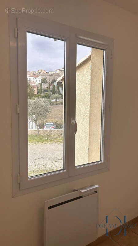 Maison à SAINT-BRES