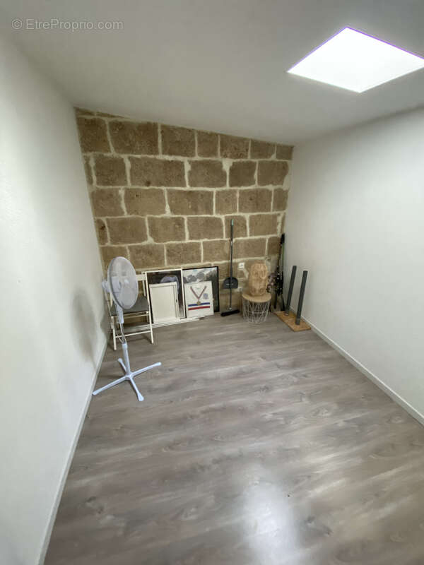 Appartement à MEZE