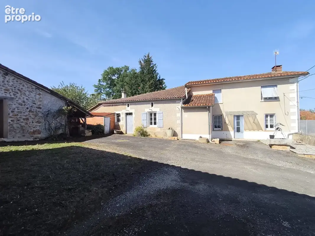 Maison à LA ROCHEFOUCAULD
