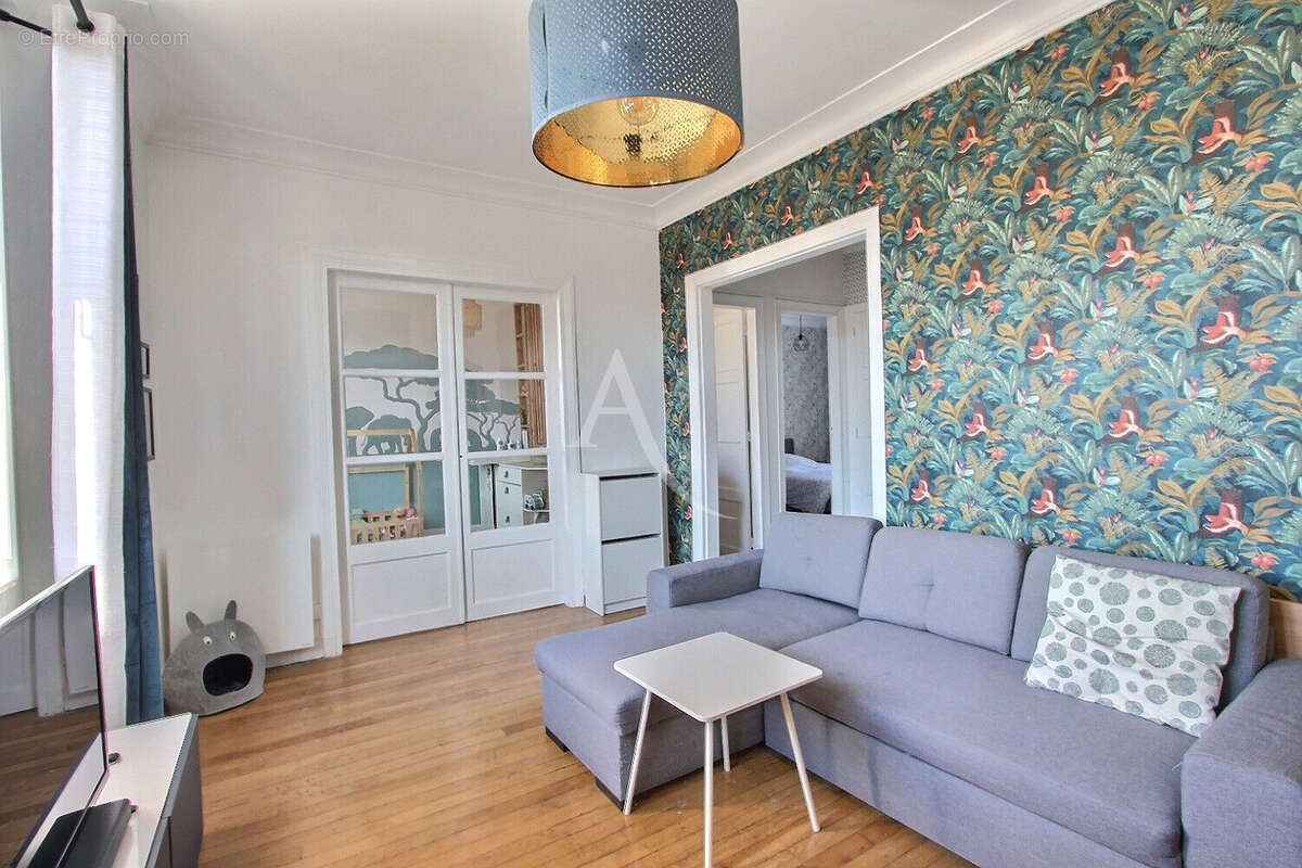 Appartement à ASNIERES-SUR-SEINE