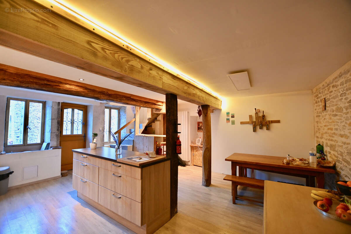 Maison à SAINT-PERE