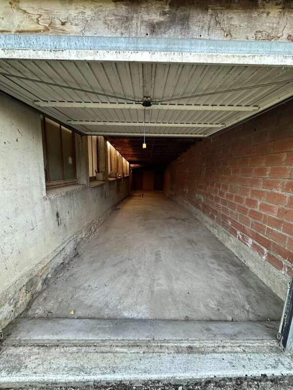 Commerce à LAGARRIGUE