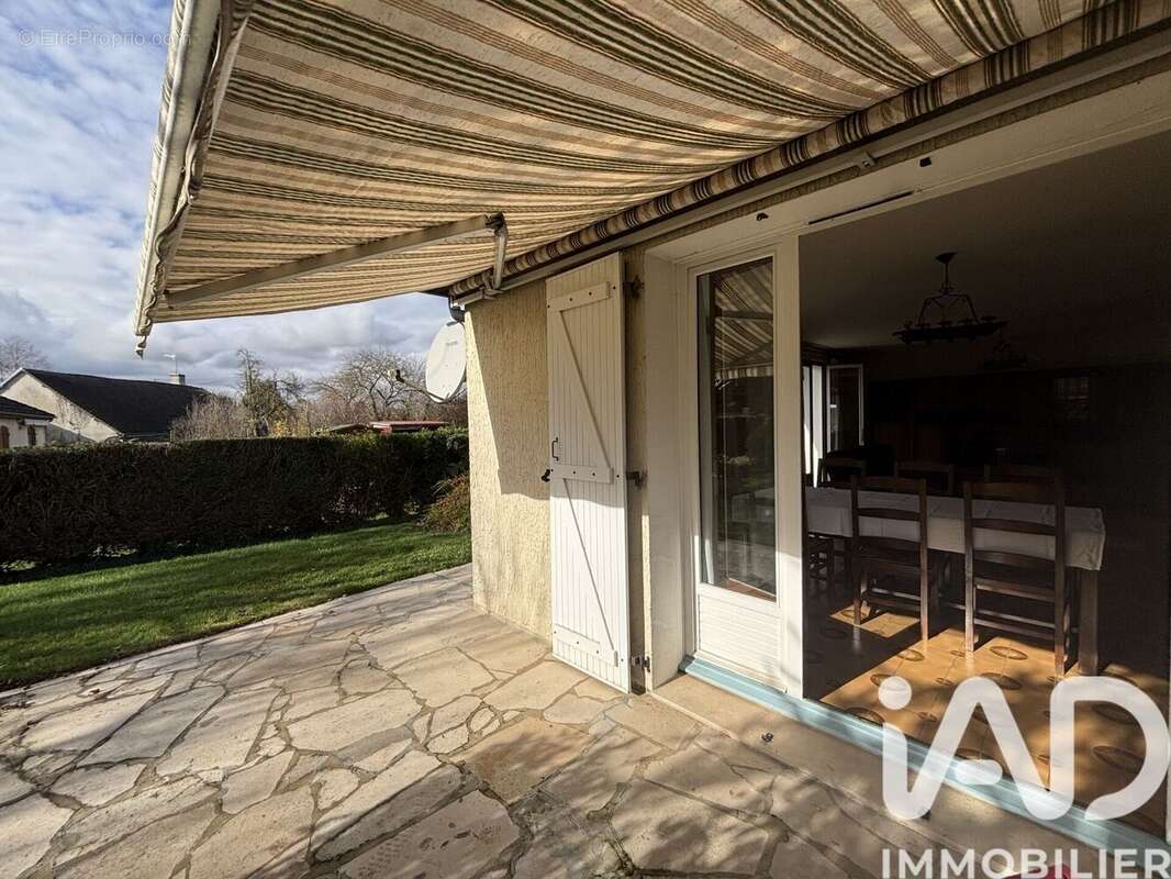 Photo 2 - Maison à SAINT-GERMAIN