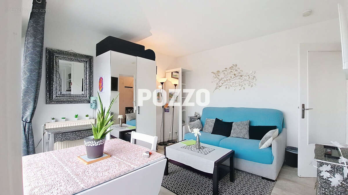 Appartement à COURSEULLES-SUR-MER