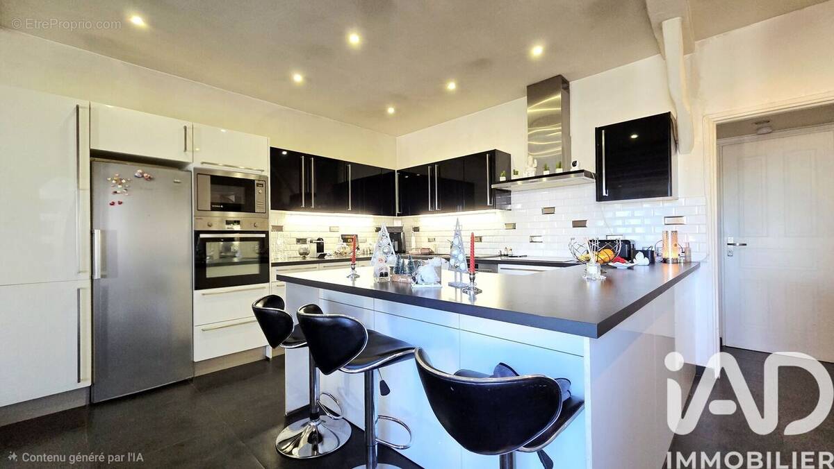 Photo 1 - Maison à LIMEIL-BREVANNES