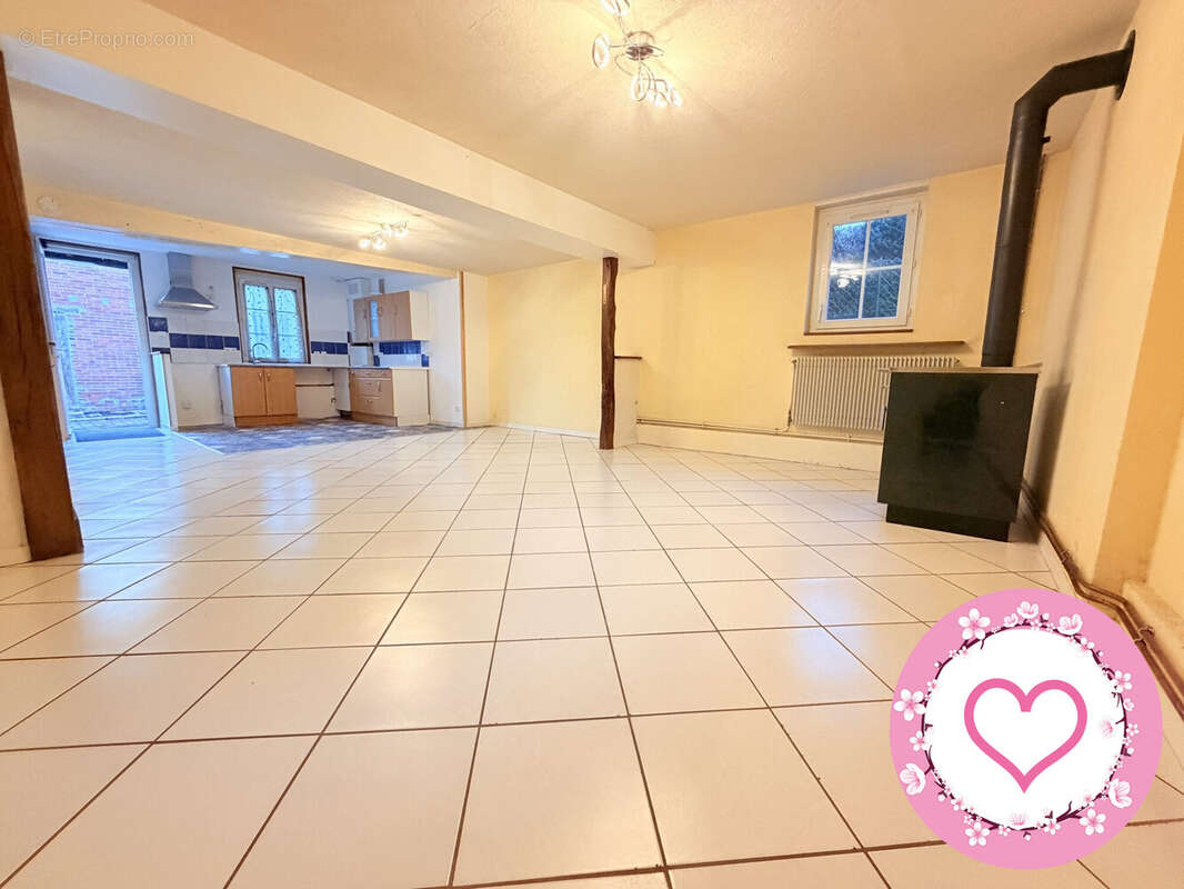 Maison à DAMPIERRE-EN-BURLY