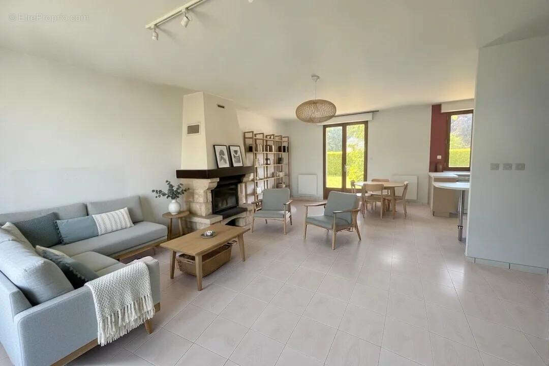 Maison 97m² à étrelles - photo 5