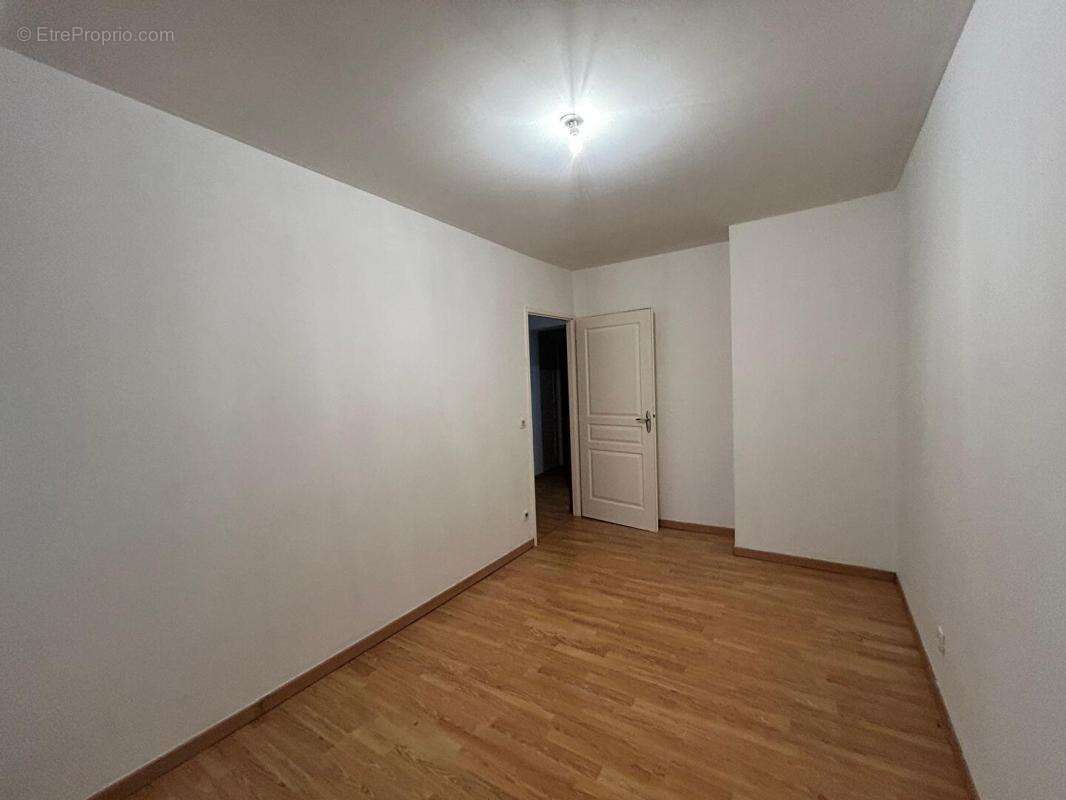Maison  5 pièce(s) - photo 11
