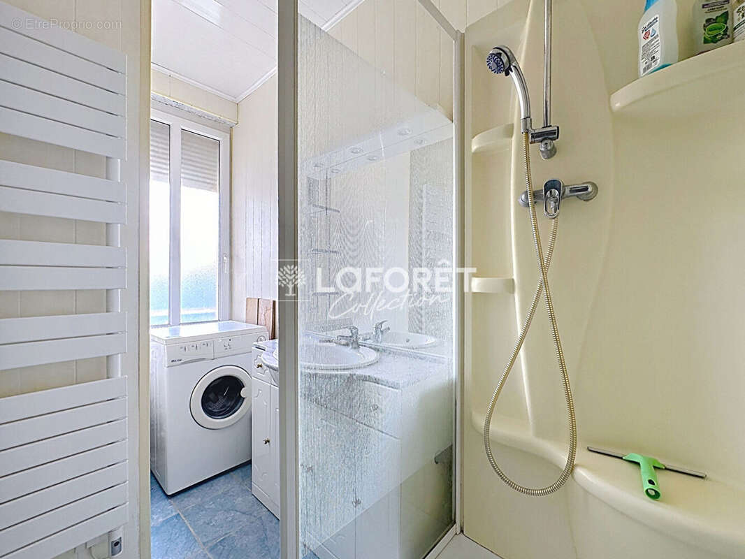 Appartement 3 chambres en centre-ville - photo 9