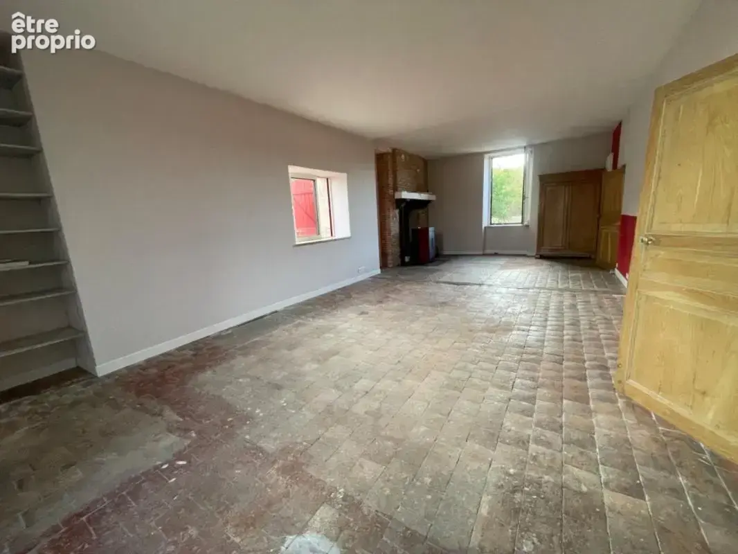 Maison de caractère en pierre, dépendances, accès rivière, 199500€ ! - photo 4