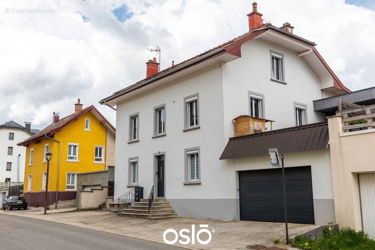 Maison à LES ROUSSES