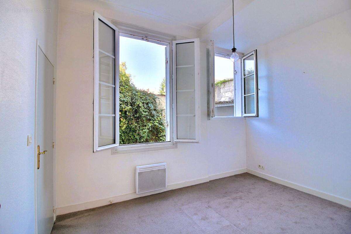 T2 de 36 M², calme hyper-centre GAMBETTA petite résidence en pierre - photo 5