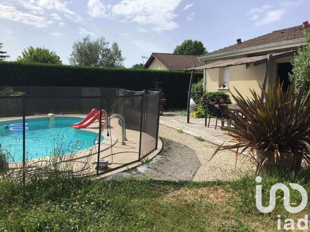 Photo 8 - Maison à VAYRES