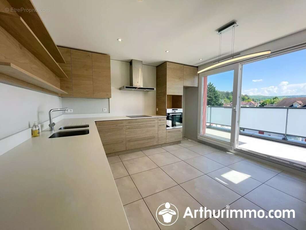 Appartement à SELONCOURT