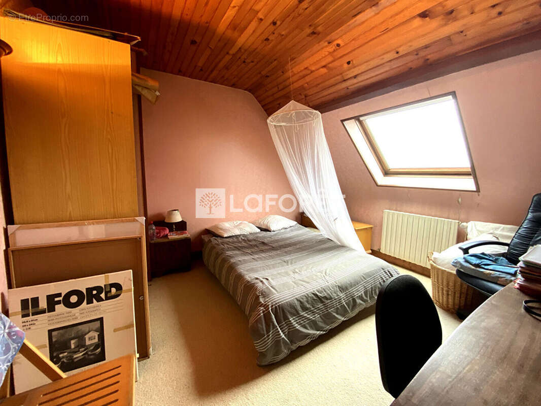 Maison à VIRY-CHATILLON