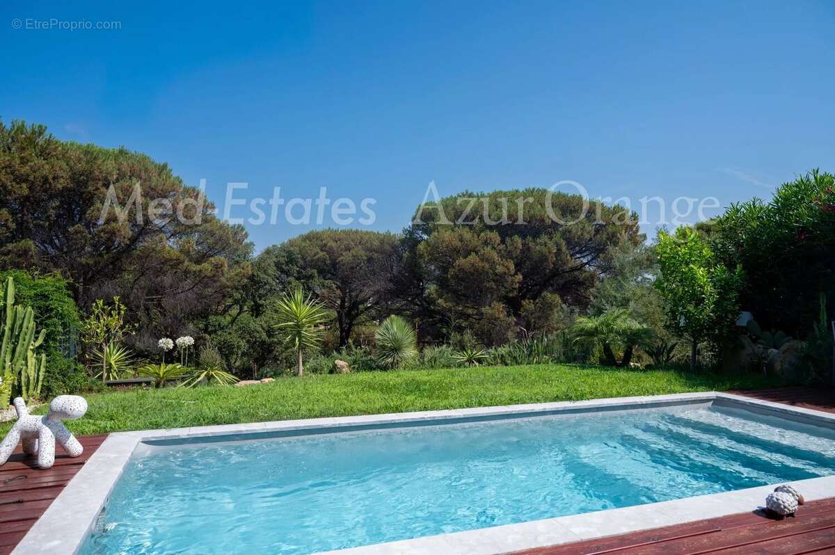 Sainte Maxime - Maison 3 chambres avec piscine - photo 11