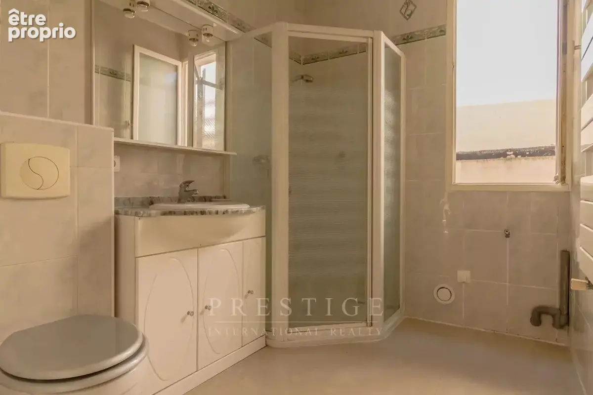Juan les pins, maison avec 3 appartements loués, 3 terrasses, grenier - photo 17