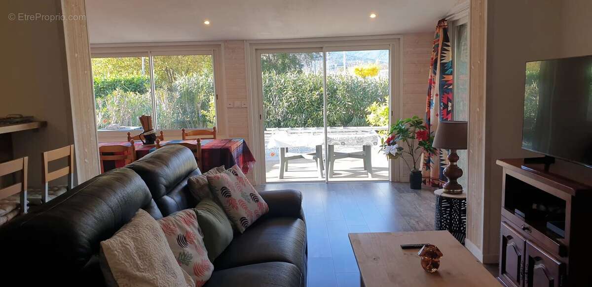 Maison à PRUNELLI-DI-FIUMORBO