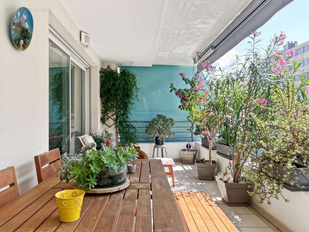 Superbe 2 pièces traversant avec vaste terrasse – Fréjus Plage – Prestations de standing - photo 9