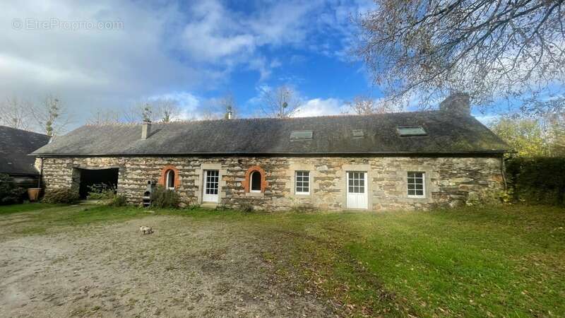 Maison à LE QUILLIO