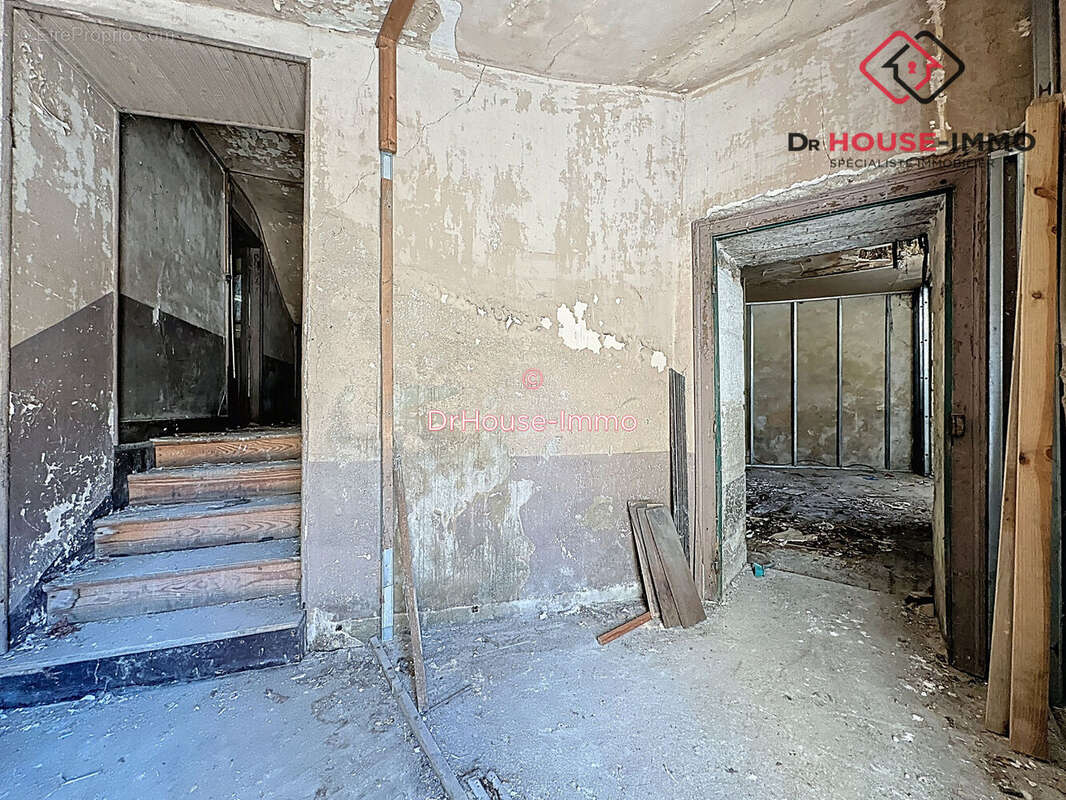 Maison à CHATEAU-L&#039;EVEQUE