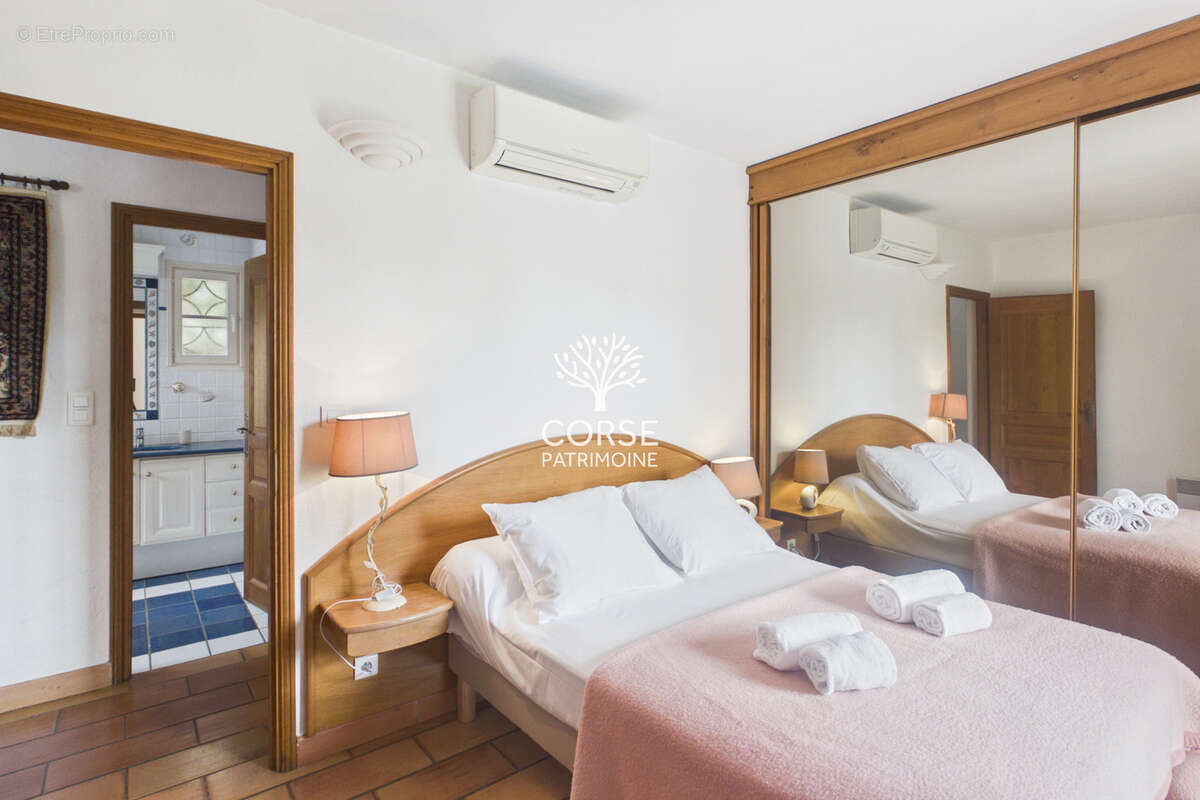 Maison à PORTO-VECCHIO
