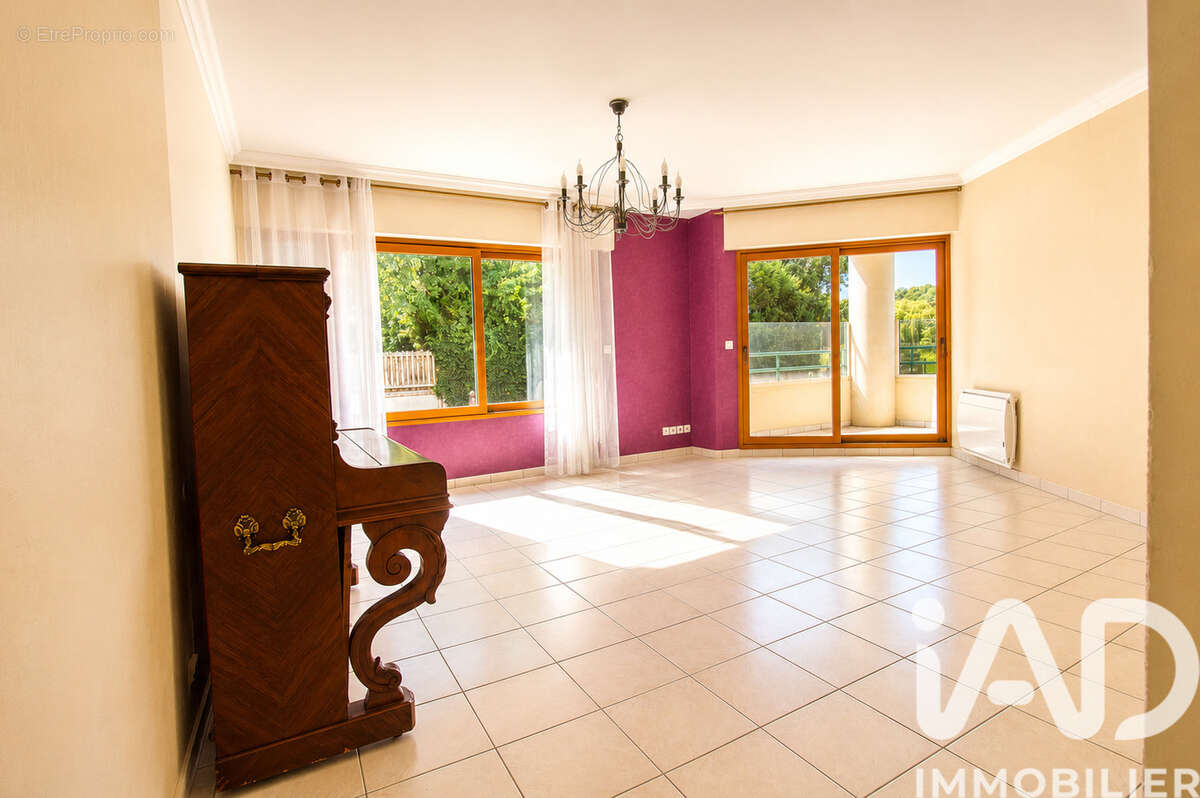 Photo 2 - Appartement à COMPIEGNE