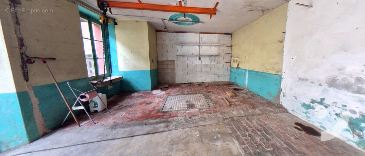 Maison familiale avec volumes, cour, dépendance et caves à Damery - photo 21
