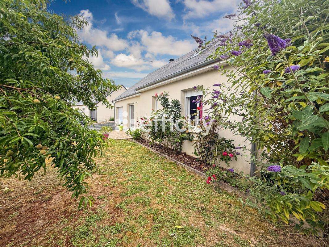Maison à PERRUSSON