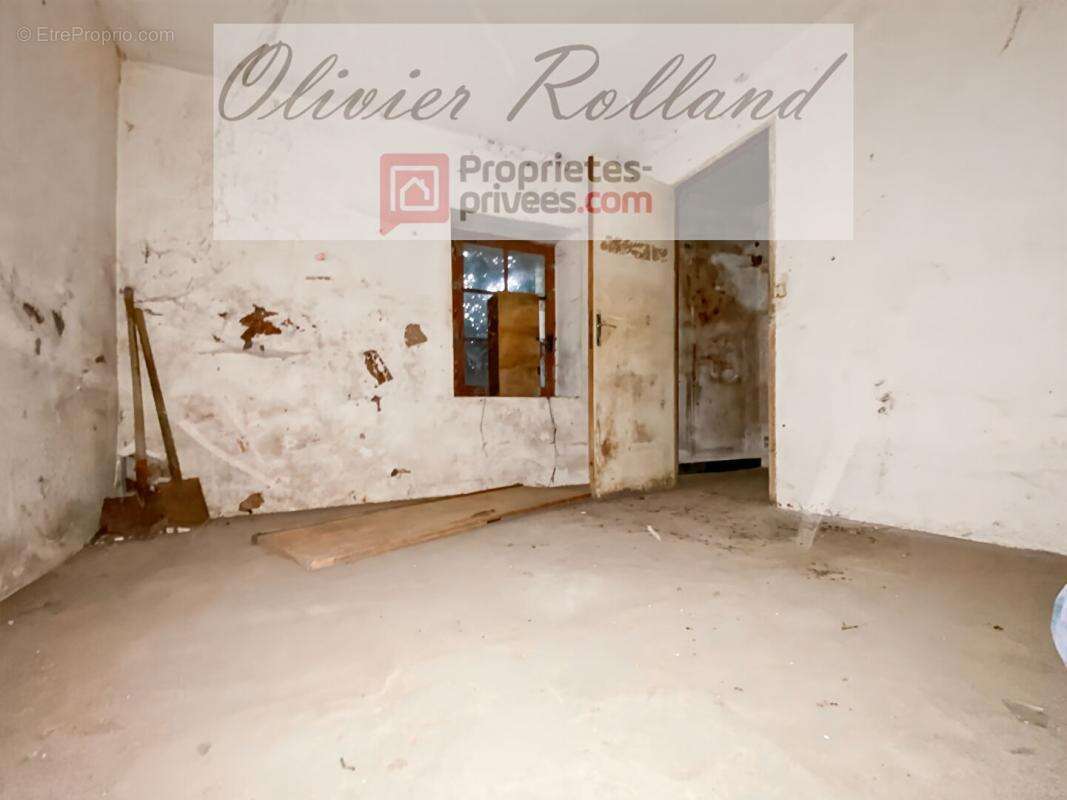 Maison à MONTREUIL-BELLAY