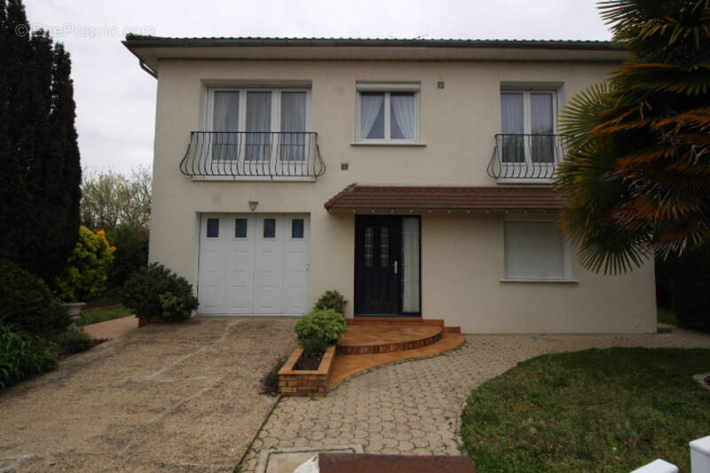 Maison à NAINTRE