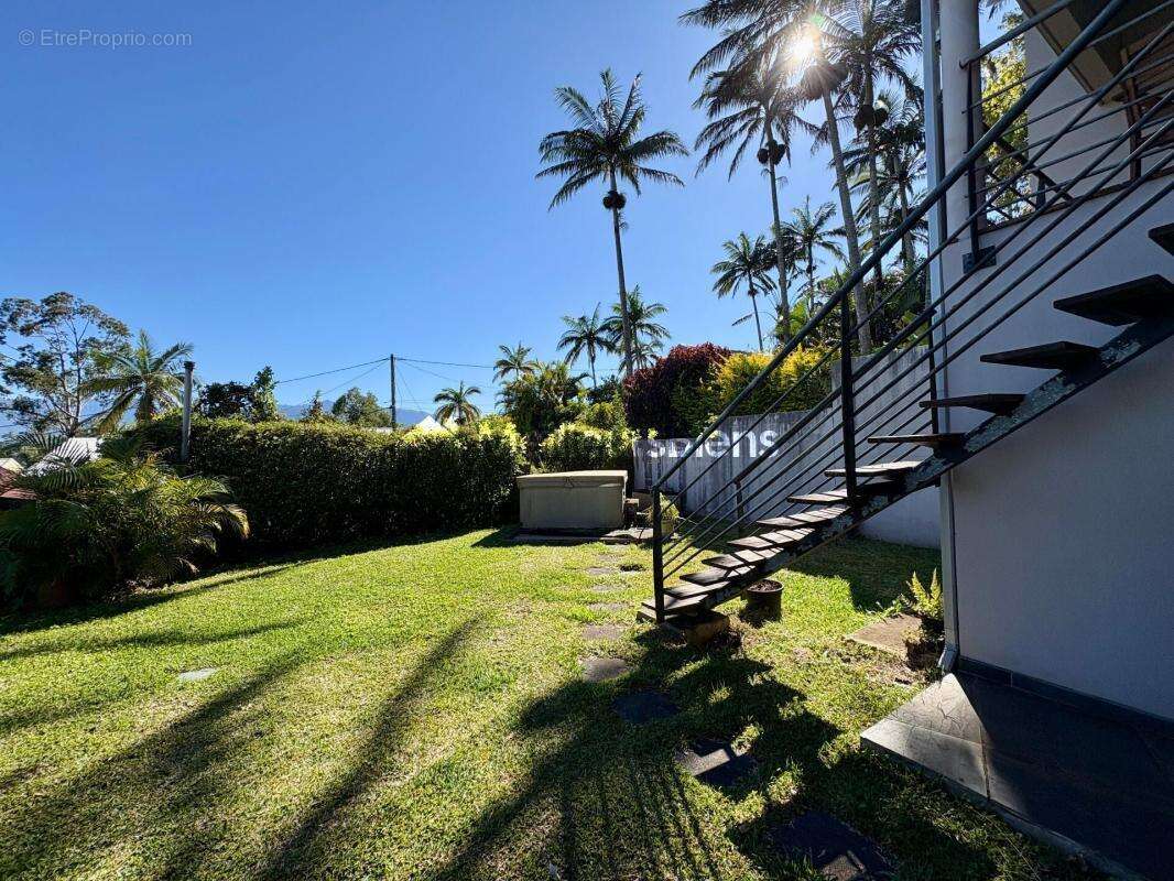 Maison à SAINT-PIERRE