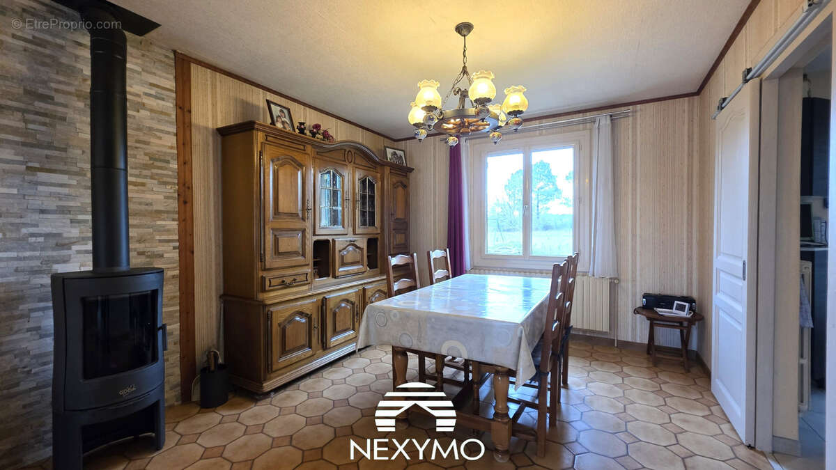 Maison à PARIGNE-L'EVEQUE