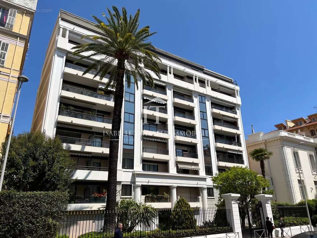 Appartement à NICE