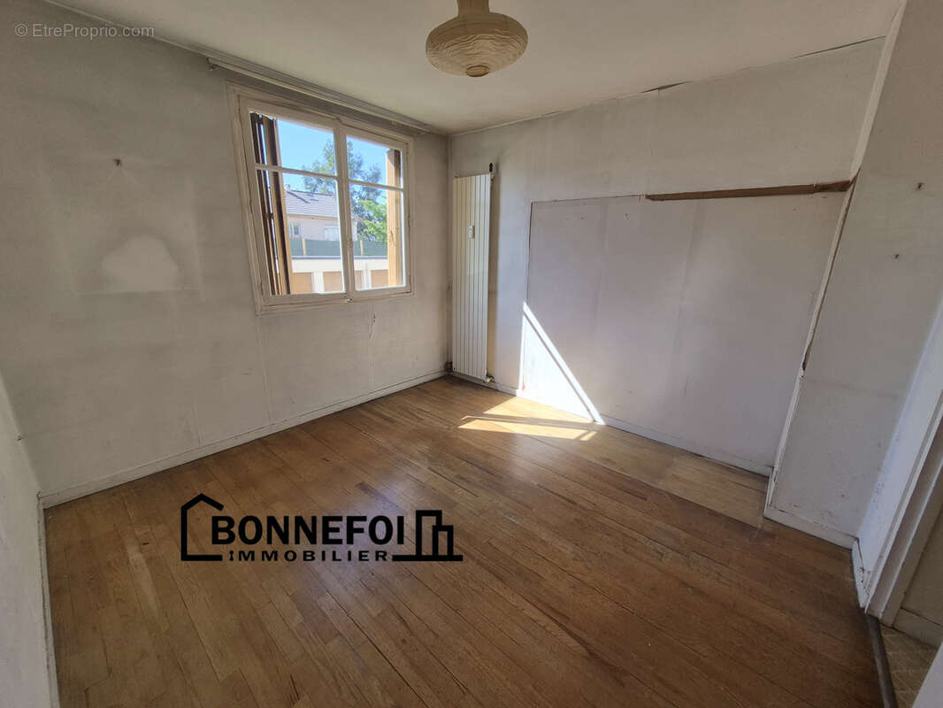 Appartement à CHAMPIGNY-SUR-MARNE
