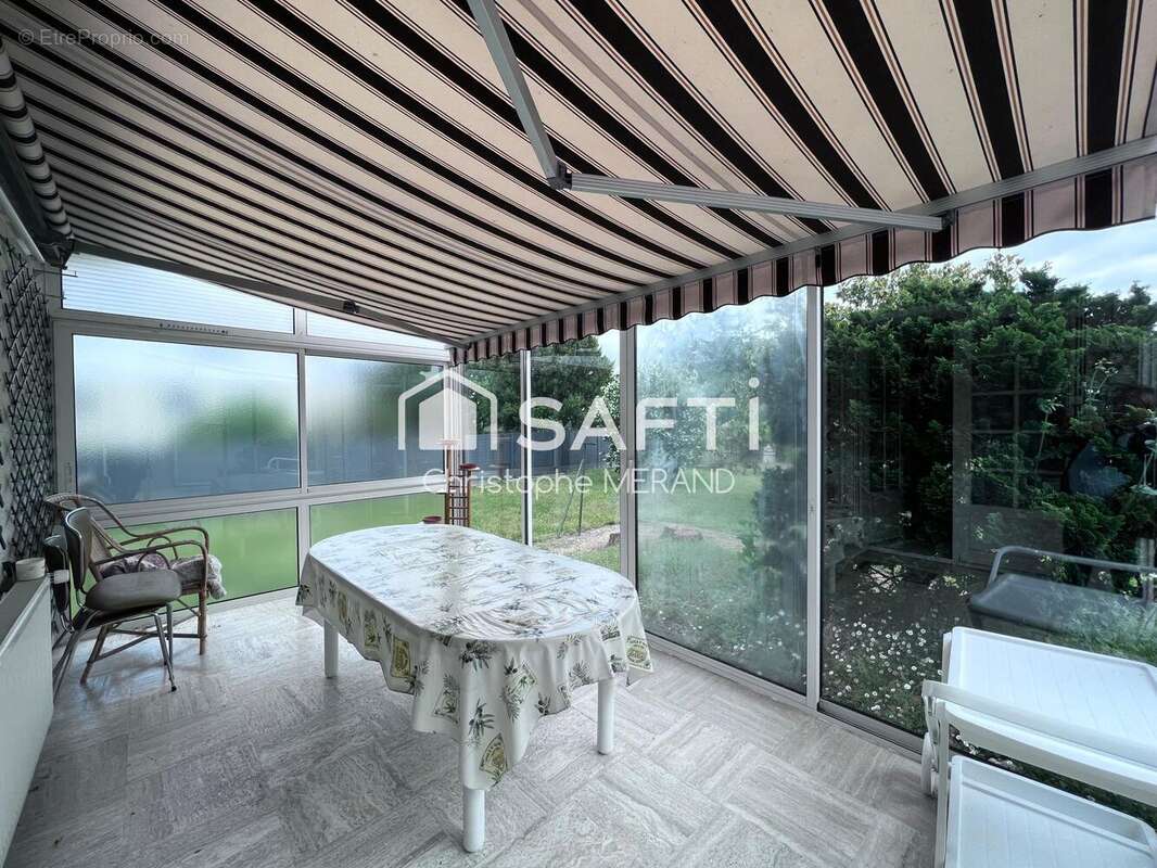 Photo 5 - Maison à LES ORMES