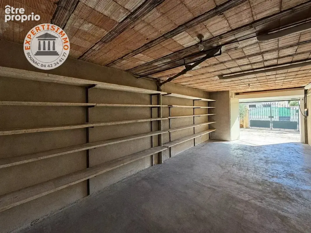 Berre-l’étang – maison 160 m² au sol – fort potentiel face au parc maurin - photo 11