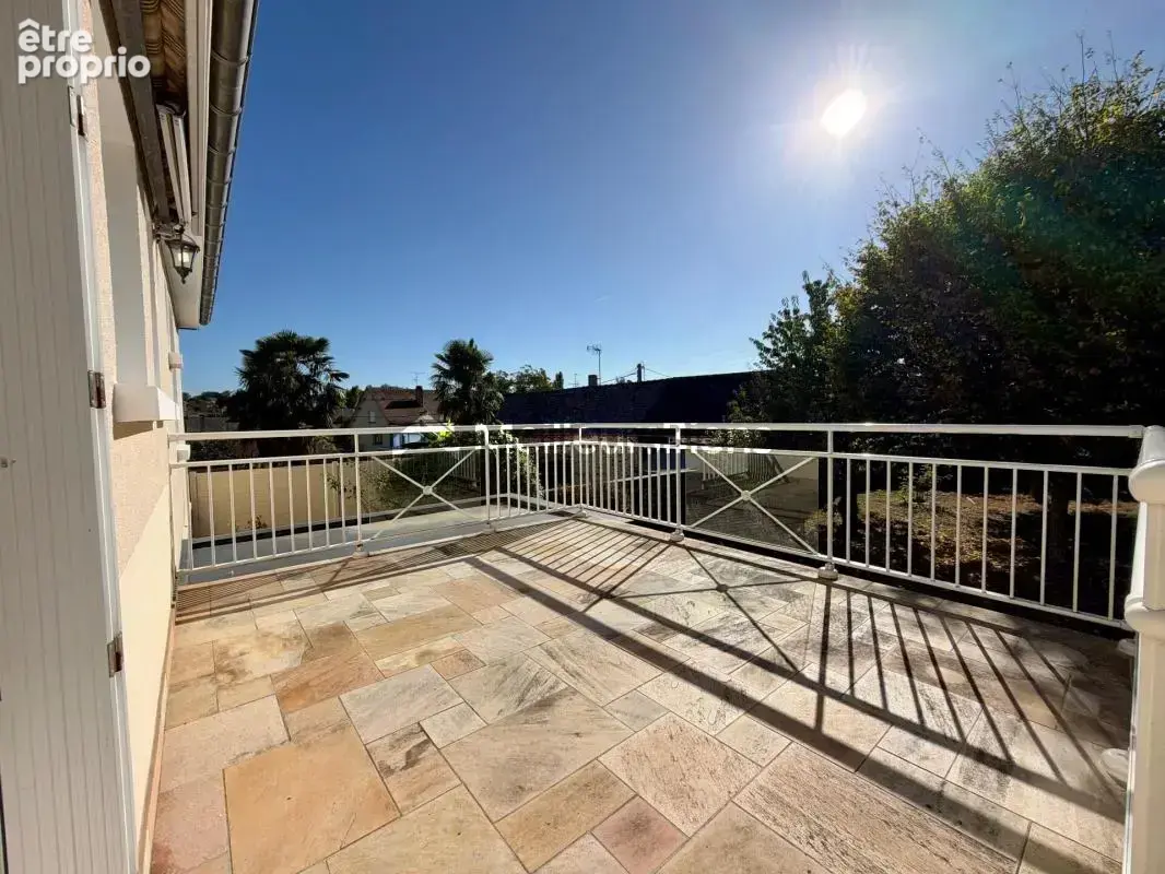 MONTSÛRS – Maison de 133 m² avec logement indépendant, jardin clos et DPE C - photo 17