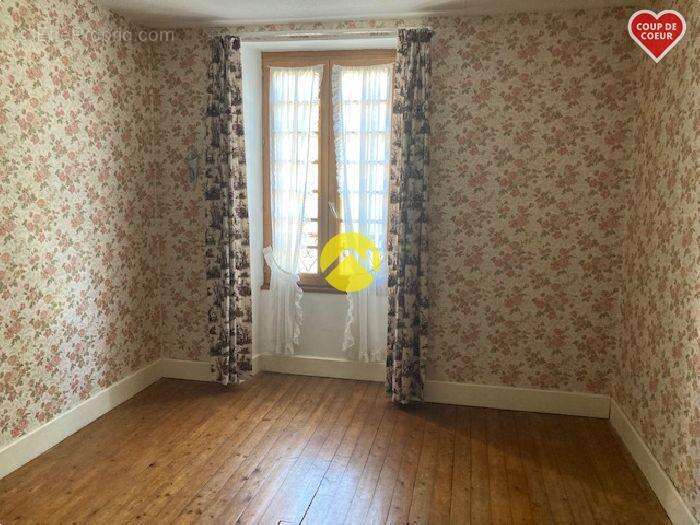 Ensemble immobilier - photo 9