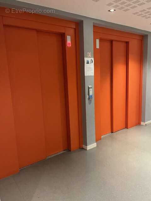 Appartement à AUBERVILLIERS