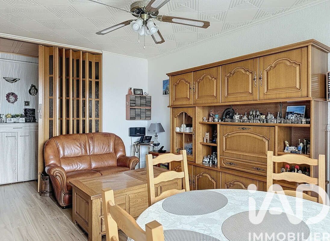 Photo 2 - Appartement à VILLENEUVE-LA-GARENNE