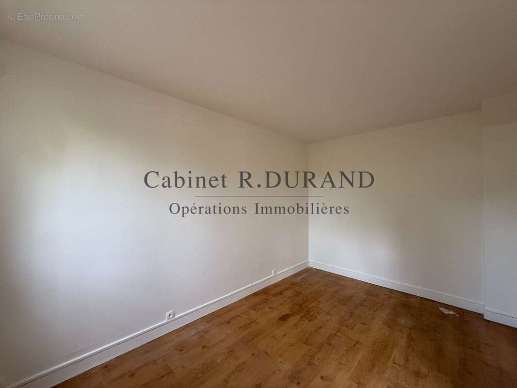 Appartement 40 m² à Colombes  - photo 5