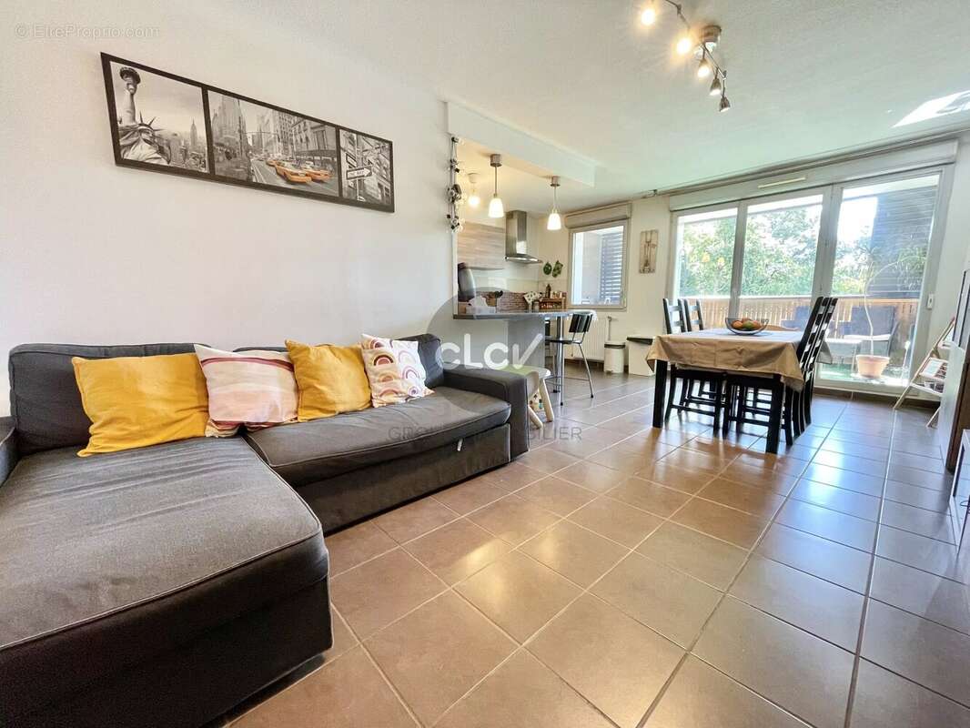 Appartement à VAULX-EN-VELIN