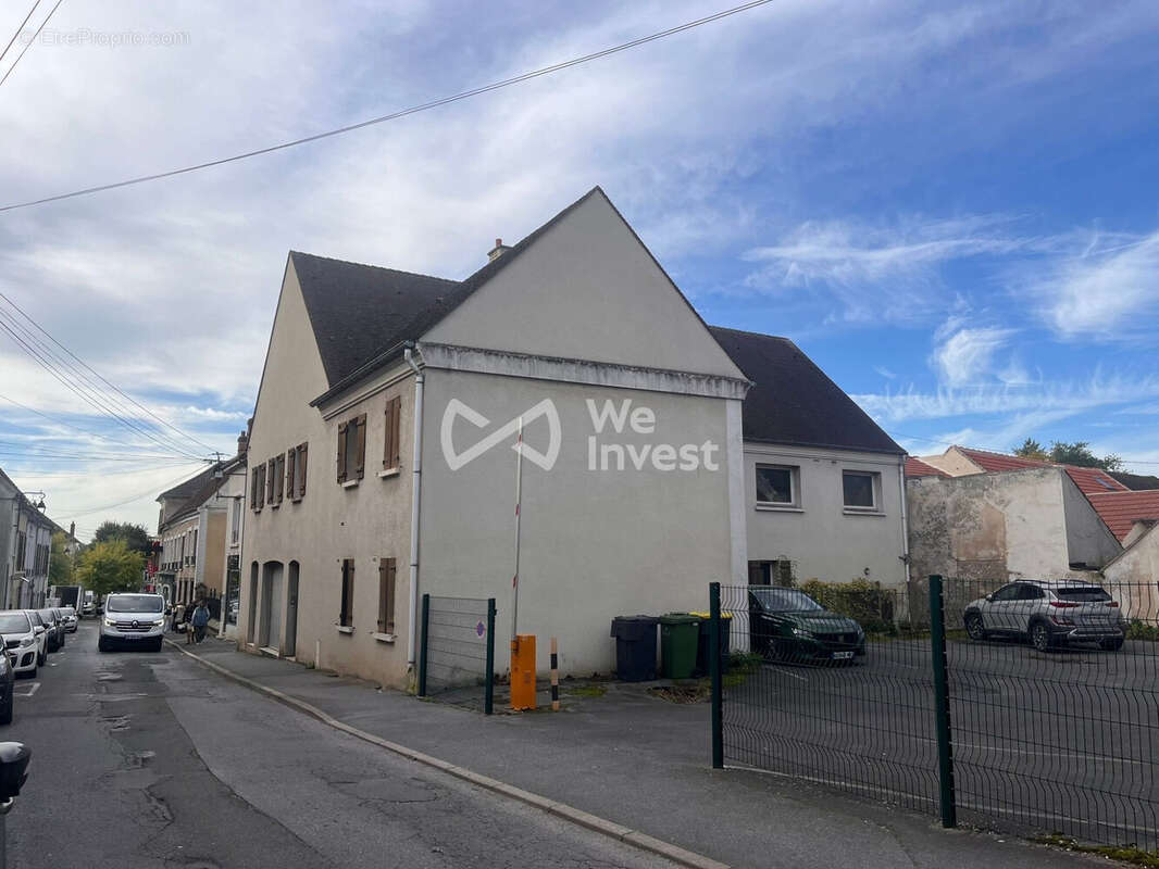 Appartement à REBAIS