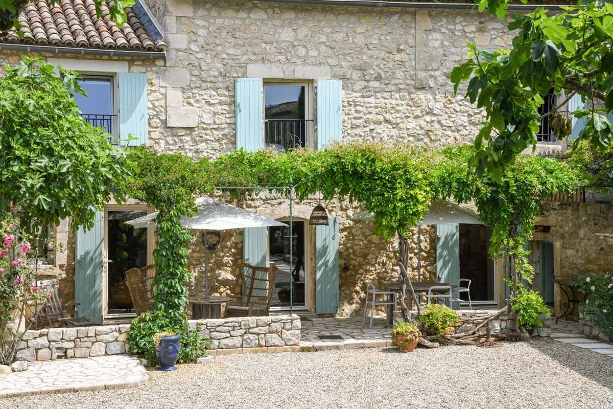 Maison à UZES